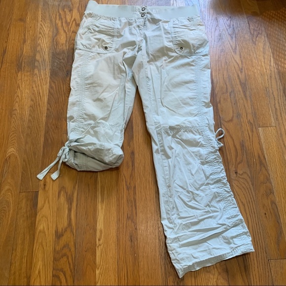 Mint green pastel capris pants - Picture 7 of 14